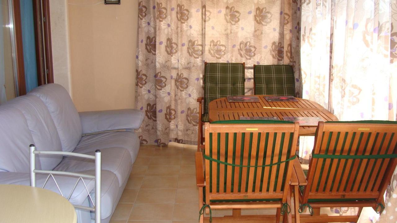 Admiral Apartments Nisipurile de Aur Cameră foto