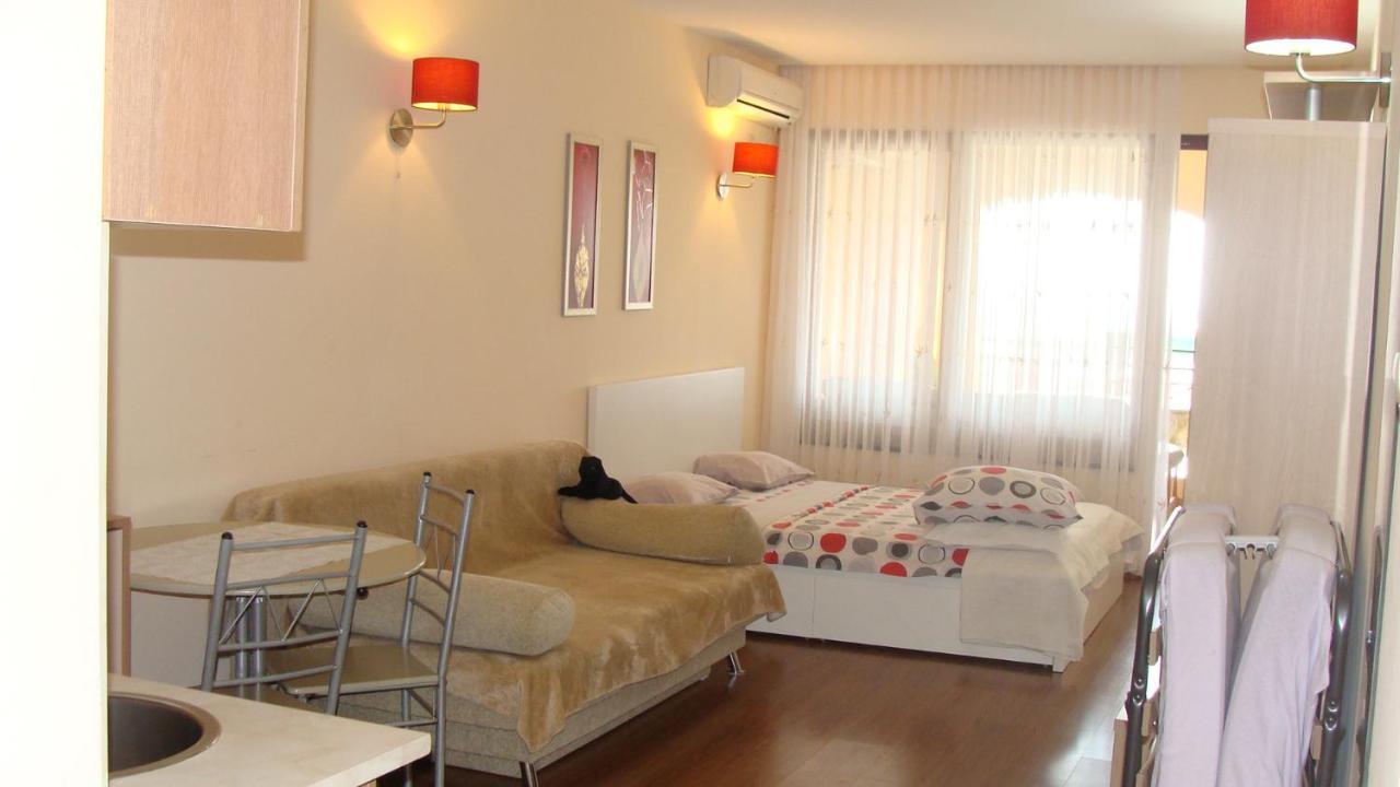 Admiral Apartments Nisipurile de Aur Exterior foto